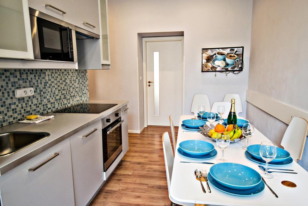 Business Class Ruterra Suite Prague Ngoại thất bức ảnh
