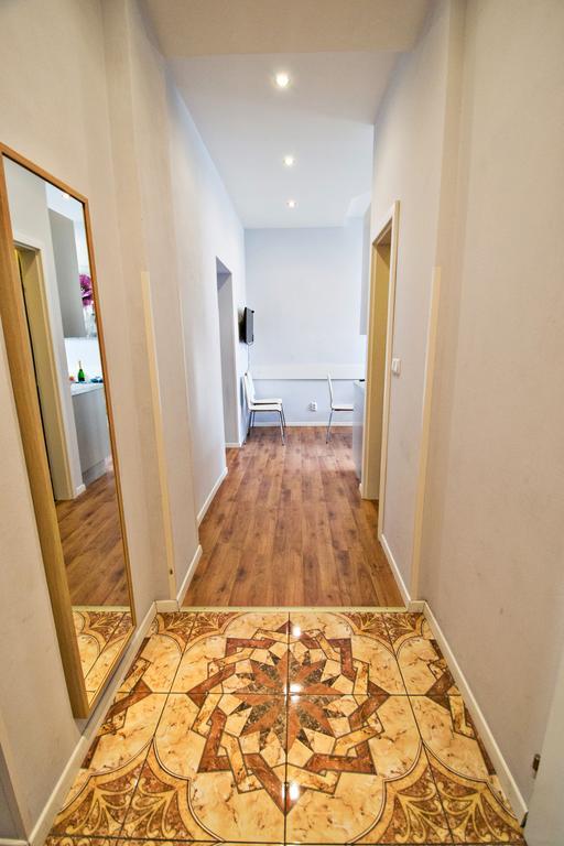 Business Class Ruterra Suite Prague Ngoại thất bức ảnh